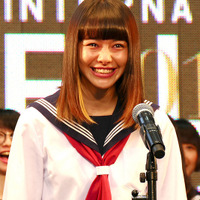 山本舞香、「桜ノ雨」合唱に感涙！　話題のボカロ定番卒業ソングが青春映画に 画像