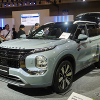 「令和のランエボ」走りも強化した新型『アウトランダーPHEV』にSNS注目「質感やばい！」 画像