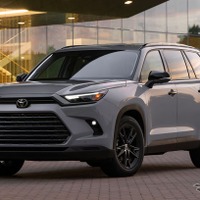 トヨタの3列シートSUV『グランドハイランダー』、精悍な「ナイトシェード」新登場 画像