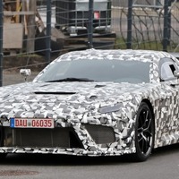 噂のレクサス『LFA II』、実車がついに現れた！ 900馬力の4.0リットルV8ハイブリッド搭載か？ 画像