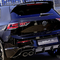 VW ゴルフ 史上最強の『ゴルフR』が爆誕！ 迫力の「ブラックエディション」も 画像