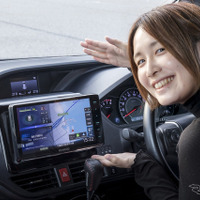 スマホ＋カーナビのシームレスな融合!! KENWOODの最新モデル『“彩速ナビ”TYPE Mシリーズ』の実力は規格外?! 画像