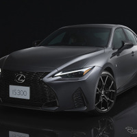 レクサス『IS300』にブラックアクセント、精悍な特別仕様車発売…590万円から 画像