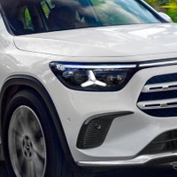 テールライトにドキッ...メルセデスベンツ7人乗りSUV、『GLB』次期型デザインを入手！ 画像