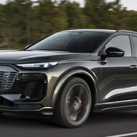 アウディが新型電動SUV『Q6 e-tron』発売へ、最長672kmの航続…839万円から 画像
