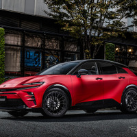 国産車も輸入車も車格が上がる！レイズ『VMF L-01』が21インチホイールの新しいスタンダードに 画像