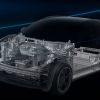 日産『リーフ』次期型、新型電動パワートレイン「3-in-1」初採用へ…モーターは214馬力 画像