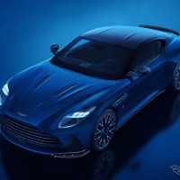 アストンマーティン DB12 に最強「S」、V8ツインターボを700馬力に強化 画像