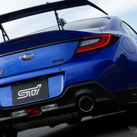「こんなんレーシングカーやん」STI仕様の限定スバル『BRZ』発表に、SNSでは「お得すぎ」「一目惚れさせてくれる」と話題 画像