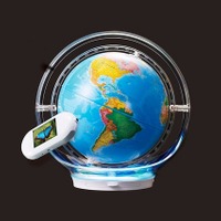 年齢に合わせて動画や画像で学習、英語もしゃべる地球儀 画像