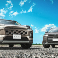 トヨタ『RAV4』新型、3つのスタイルで登場…まずはハイブリッドを450万円から発売 画像