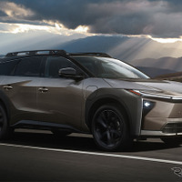 トヨタ、新型SUV『bZ4Xツーリング』発売…航続734kmと619Lの荷室で「家族のアウトドアギア」に　575万円から 画像
