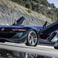 VW『ゴルフGTIロードスター』、「GTI」50周年で実車化…510馬力のVR6ツインターボ搭載 画像