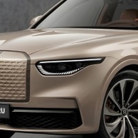 これがベントレーの新型電動SUV『バーナート』だ！ コンパクトでも1000馬力超え 画像