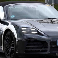 次期「TT」なのか!? ポルシェ『ボクスター』の皮を被ったアウディ…共同開発スポーツカーをスクープ 画像