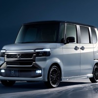 ホンダ『N-BOX』改良新型、「CUSTOM」が表情一新…6月22日から先行予約 画像