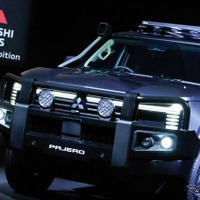 「トヨタ一強を崩して！」三菱の新型『パジェロ』世界初公開にSNS沸く！「カンガルーバー」装着車にも注目 画像