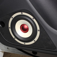 【カーオーディオ・プロショップへ行こう♪】続・スピーカー装着における匠の技術 Part.4「ドア内部に“エンクロージャー”を埋め込む」