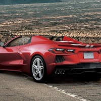 シボレー『コルベット』に「V8 Tourer」、専用レッドまとうオープンスポーツ…日本限定15台・2150万円 画像