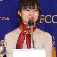 忽那汐里、ビートたけしの素顔は「寡黙」と明かす　『女が眠る時』で恋人役 画像