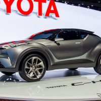 【ジュネーブモーターショー16】トヨタ C-HR の市販モデル、英国メディアがリーク 画像