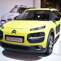 【東京モーターショー15】シトロエン C4カクタス…個性的な安全ボディ［詳細画像］ 画像