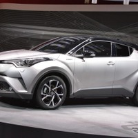 【ジュネーブモーターショー16】トヨタ C-HR…グローバルモデルの新型クロスオーバー［詳細画像］ 画像