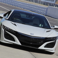 【鈴鹿ファン感謝デー16】開幕、新型 NSX が鈴鹿サーキットに初登場 画像