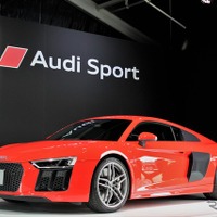 【アウディ R8 新型】アウディ史上最速のフラッグシップスポーツカー…2代目が日本上陸 画像