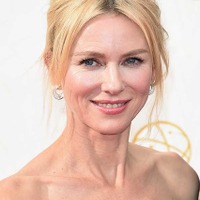 ナオミ・ワッツ、ボトックスに助けを求めるかどうか迷い中 画像