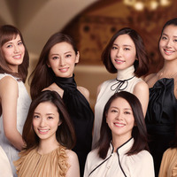 小泉今日子＆新垣結衣＆ローラら10人で美の競演！ 画像