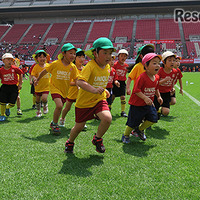 ユニクロとJFA、全国で6歳以下対象のサッカーイベント開催 画像