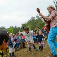 富士西湖の自然を満喫！ ファミリー向け野外フェス「マンモス・パウワウ」 画像