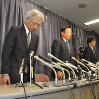 三菱自動車 相川社長、燃費試験の不正行為を謝罪…4車種62万台が対象 画像