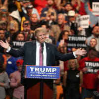 【新聞ウォッチ】「米国向け輸出車に38%の高関税を」…米大統領候補トランプ氏、日本車にも“暴言” 画像