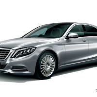 メルセデス S550e ロング、ブルーアクセントデザインで環境性能を主張 画像
