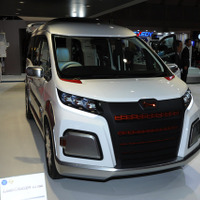【東京モーターショー15】トヨタ車体 ノア アクティブ クロス…フレキシブルスロープ装備［詳細画像］ 画像
