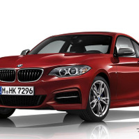 BMW 2シリーズ 高性能モデル、340馬力の「M240i」に進化 画像