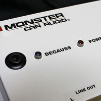 システムを“消磁”するという新機軸ユニット『MONSTER CAR AUDIO・MCA-DSC-01』の、実力を検証する1 画像