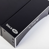 “VIBE AUDIO” の新型5chパワーアンプ「BLACKAIR CH5-V1」発売 画像