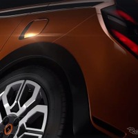 ルノー スポールの謎の新型車、新型 トゥインゴ ベースと判明 画像