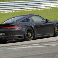 ポルシェ911カレラGTS改良新型、455馬力の走りをニュルでテスト！ 画像
