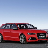 アウディ RSパフォーマンスモデル、3車種を発表…出力など性能をさらにアップ 画像