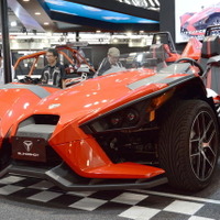 【東京モーターショー15】ポラリスの3輪ロードスター「スリングショット」、米国から上陸 画像