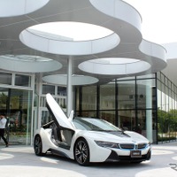 【BMW GROUP TOKYO BAY】BMWとMINIの全車種を体験できるショールーム、グランドオープン 画像