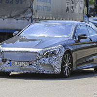 メルセデスAMG S63クーペ改良新型、”GT R風”新グリル見えた！ 画像
