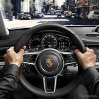ポルシェ パナメーラ 新型、次世代アシスタンス システム採用 画像