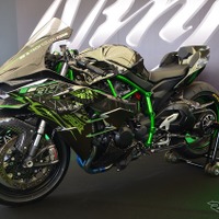 【鈴鹿8耐】決勝前は走りも見られる！ 史上最速のNinja H2Rたちを披露 画像