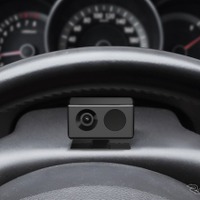 顔認識でわき見・居眠り運転を警告---ユピテルが警報器「オキテ」を発売 画像