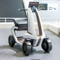 【東京モーターショー15】ホンダ ワンダーウォーカー…近未来パーソナルモビリティ［詳細画像］ 画像